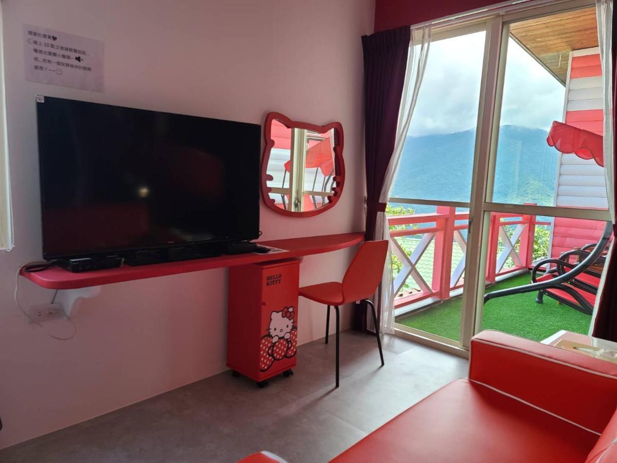 Julie'S Garden, Cingjing - Fon Chin Homestay Nhân Ái Ngoại thất bức ảnh