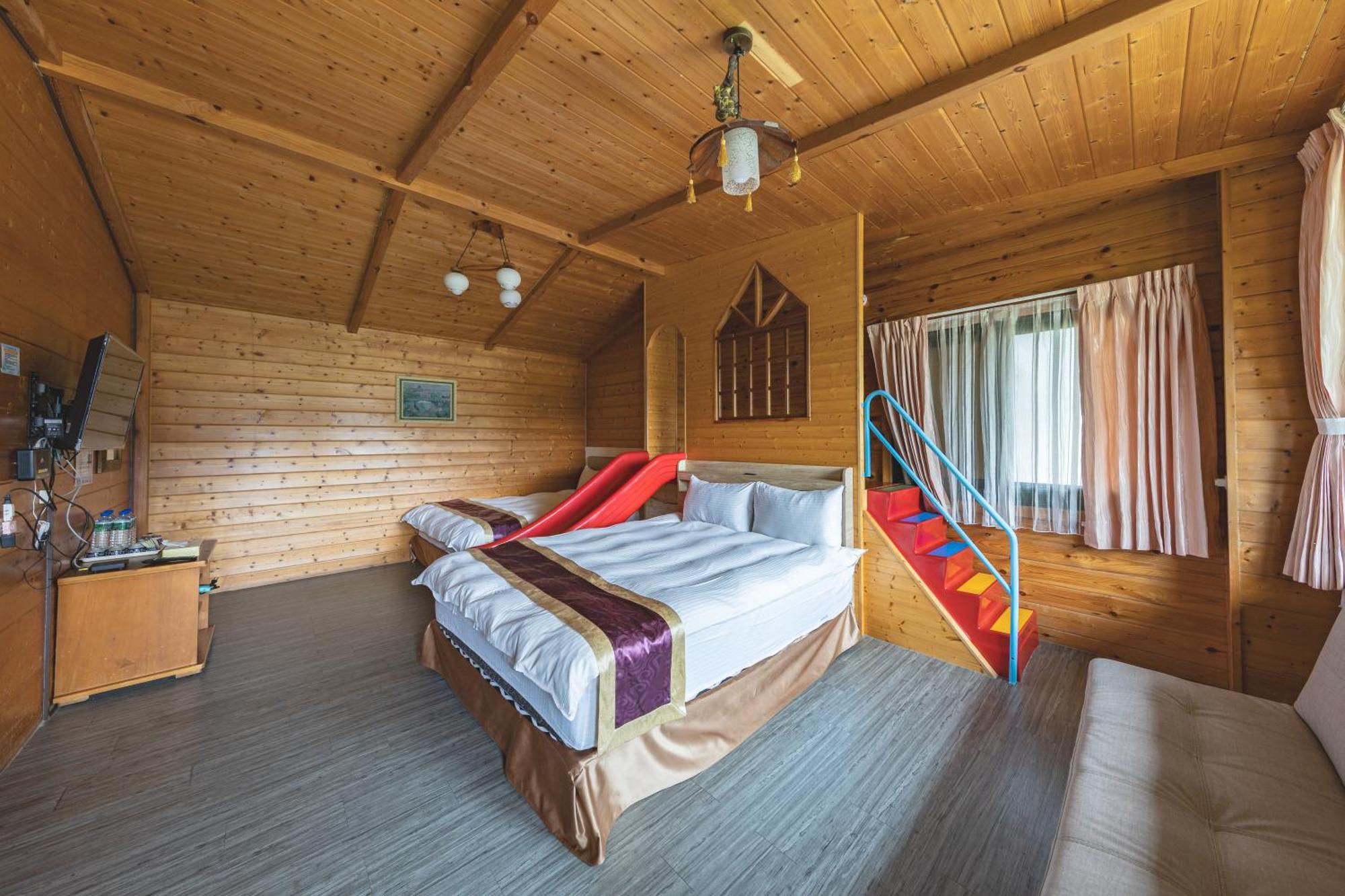 Julie'S Garden, Cingjing - Fon Chin Homestay Nhân Ái Ngoại thất bức ảnh
