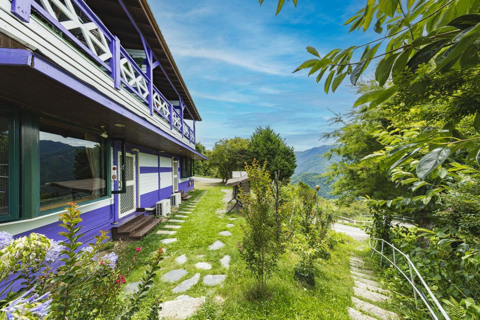 Julie'S Garden, Cingjing - Fon Chin Homestay Nhân Ái Ngoại thất bức ảnh